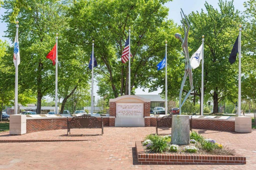 Clarion Pointe - Greensboro Coliseum Area Kültér fotó