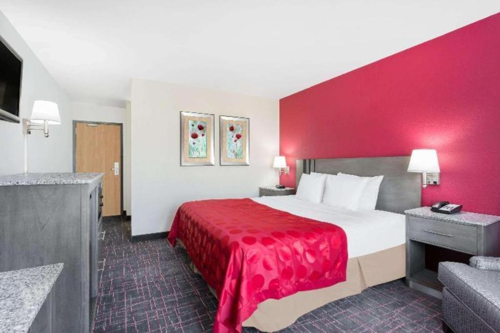 Clarion Pointe - Greensboro Coliseum Area Kültér fotó