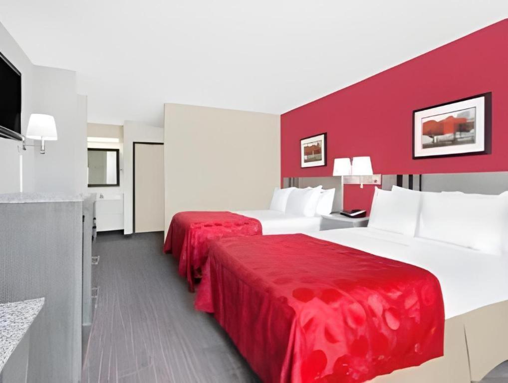 Clarion Pointe - Greensboro Coliseum Area Kültér fotó